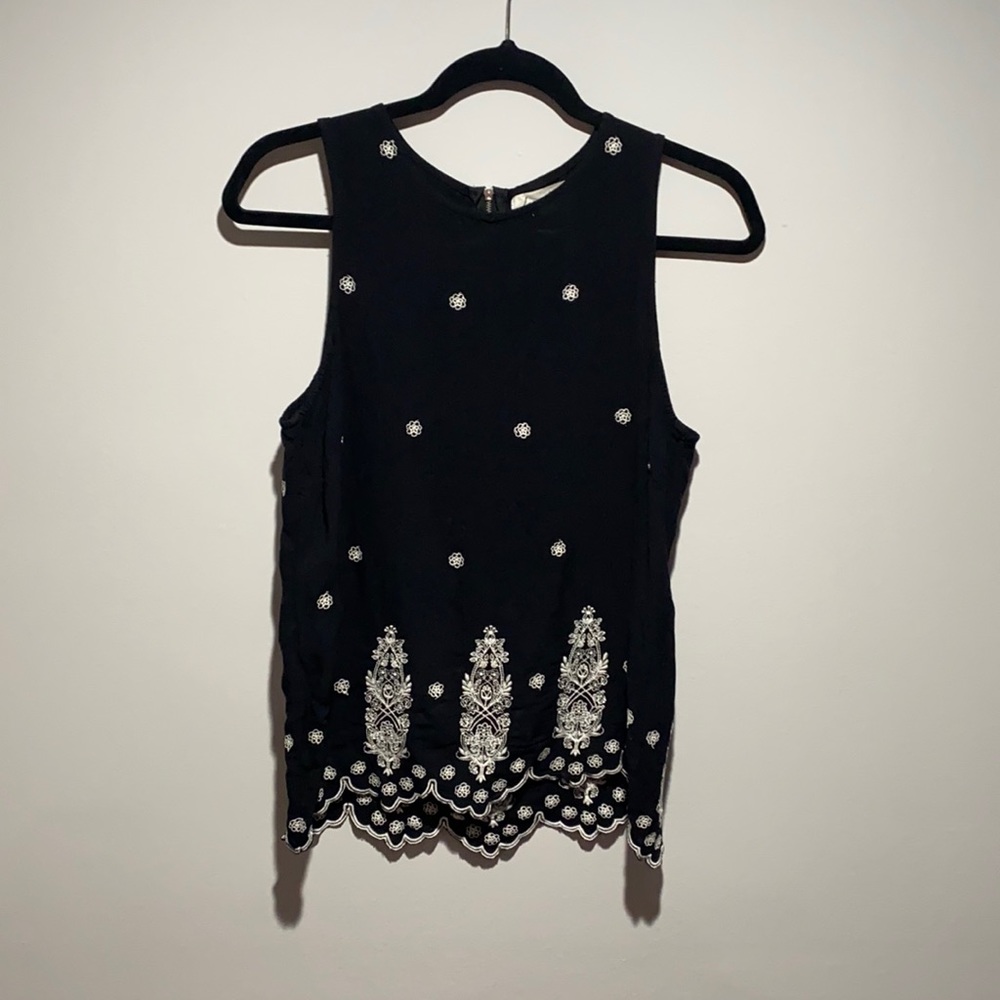 Black & white tank top